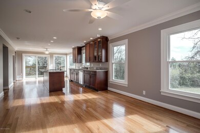 6210 Chenoweth Run-51