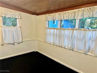 1375 E 219th St, Euclid, OH 44117 - photo 6