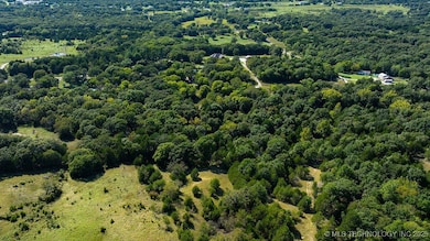 830 N Sliger, Byng, OK 74820 - photo 2