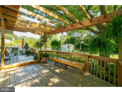 1995 Bishopwood Blvd W, Harleysville, PA 19438 - photo 3