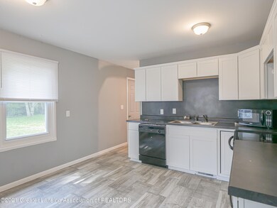 3003_Hillcrest_St-8