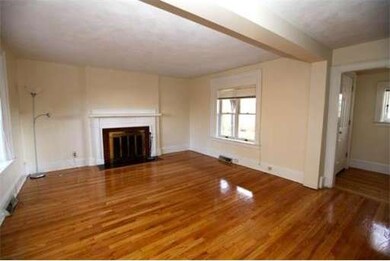 294 Linden St, Waltham, MA 02452 - photo 5