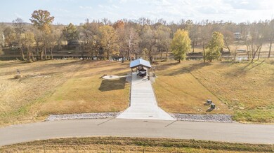 6425 Cravens Rd, Savannah, TN 38372 - photo 4