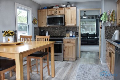 4308 Luann Ave, Toledo, OH 43623 - photo 5