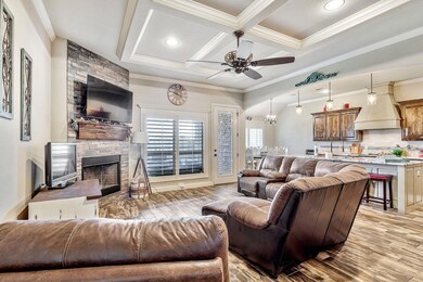 306 Mckittrick Ln, Godley, TX 76044 - photo 4