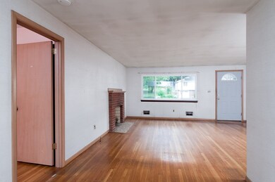 6 Laurie Ln, Framingham, MA 01701 - photo 6