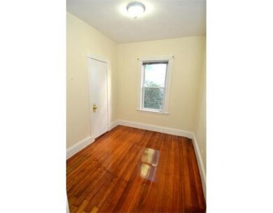 25 Beale St, Dorchester Center, MA 02124 - photo 7