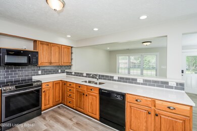 006-photo-kitchen-11411614