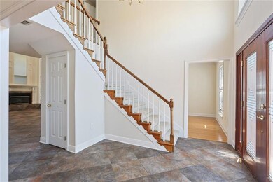 Wonderful 2 story Foyer!