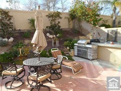 Built-in bbq island