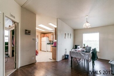 92372 Powerline Rd, Eugene, OR 97408 - photo 3