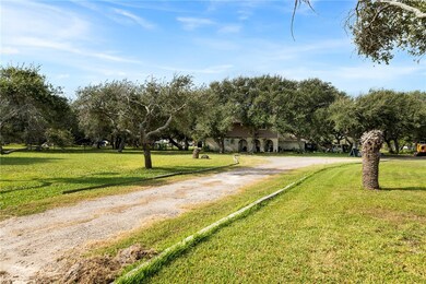 Circle driveway