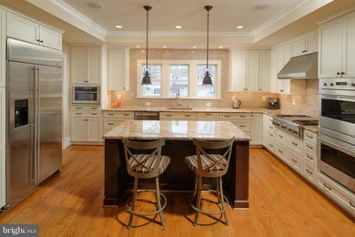 2121 Grayson Place, Falls Church, VA 22043 - photo 7