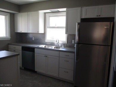 open concept kitchen/eating area