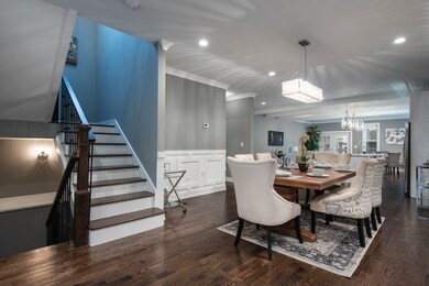 3055 N Gresham Ave, Chicago, IL 60618 - photo 2