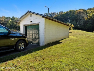 979 Tennessee 92, Rutledge, TN 37861 - photo 2