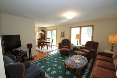 1603 Redwood Dr, Janesville, WI 53546 - photo 5