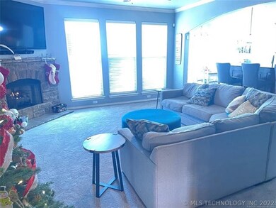 7905 S Fir Place, Broken Arrow, OK 74011 - photo 3