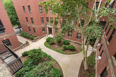 40 Linnaean St unit 11, Cambridge, MA 02138 - photo 2