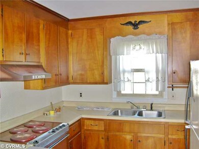 101 N Plains Dr, Petersburg, VA 23805 - photo 3