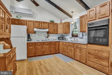 1435 Logan St, Reading, PA 19607 - photo 7