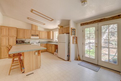 7-4038 E 80 S, New Harmony
