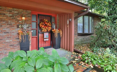 6101 Whitman Rd, Columbus, OH 43213 - photo 3