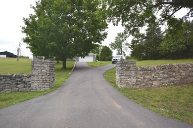 1054 Perryville Rd, Harrodsburg, KY 40330 - photo 2