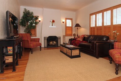 Living Room w/Fireplace