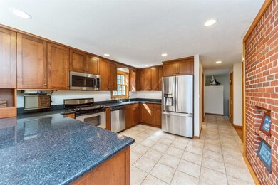 50 Bates Rd, Merrimack, NH 03054 - photo 7