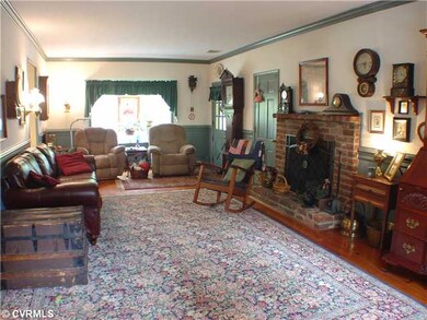 Den/Family/Great Room - Family Room with fireplace