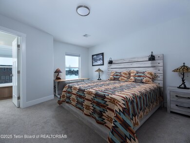 06 bed 1a