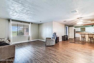 3813 Darnell Road-4