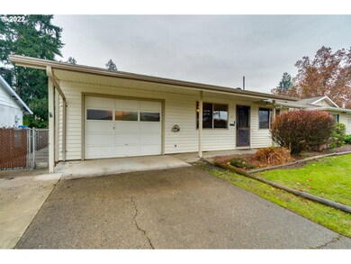 455 SE 2nd Ave, Canby, OR 97013 - photo 3