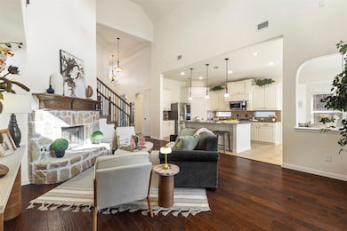 1025 Gentle Wind Ln, Frisco, TX 75036 - photo 6