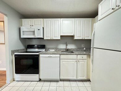 54 Fountain Ln unit 5, South Weymouth, MA 02190 - photo 5