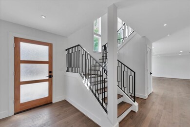 7703 Bobbitt Ln unit D, Houston, TX 77055 - photo 6