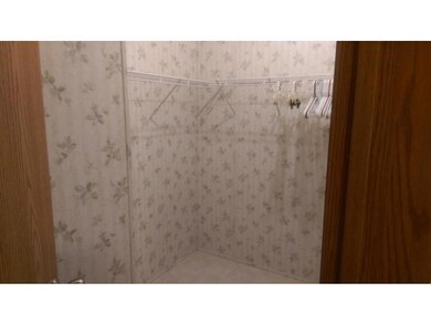 29 Roland Dr, Allenstown, NH 03275 - photo 4