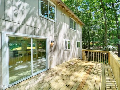 118 Mink Ct, Dingmans Ferry, PA 18328 - photo 4