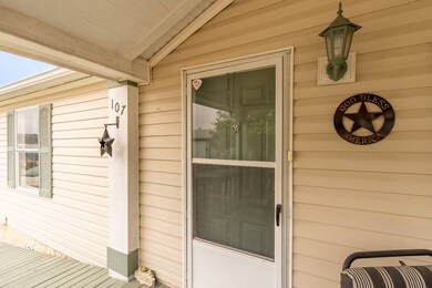 107 River Oak Dr, Ingram, TX 78025 - photo 3