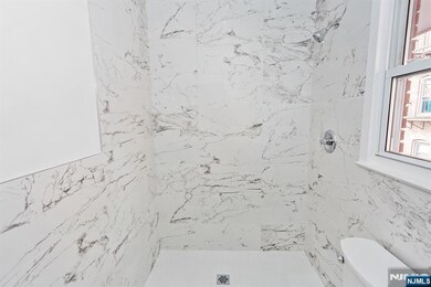 86 Chestnut St unit 2, Rutherford, NJ 07070 - photo 5