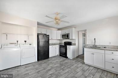 918 N Clayton St unit 2, Wilmington, DE 19805 - photo 3