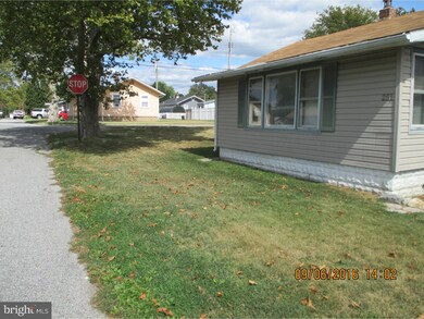 251 F St, Penns Grove, NJ 08069 - photo 3