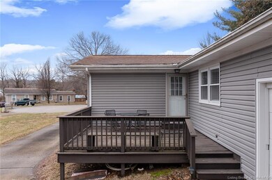 1904 Carriage Ct, New Albany, IN 47150 - photo 5