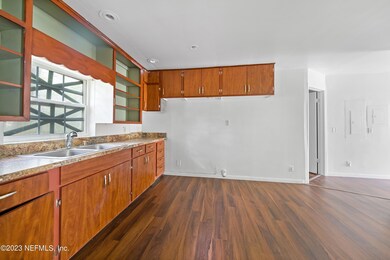 10819 Gladwynne Rd, Jacksonville, FL 32218 - photo 4