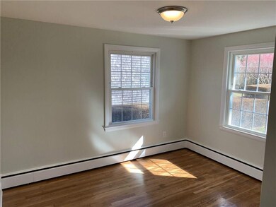 29 Freeborn St, Newport, RI 02840 - photo 7