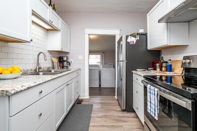302 NORTH 9TH STREET