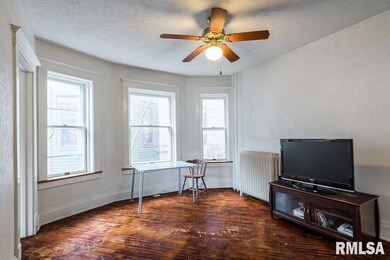 1704 Davenport Ave, Davenport, IA 52803 - photo 2