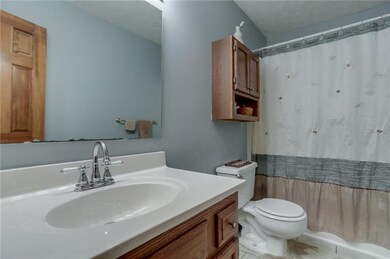 1911 Barbie Ct, Franklin, IN 46131 - photo 7