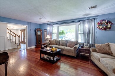 Seperate living area, just the thing for the extra